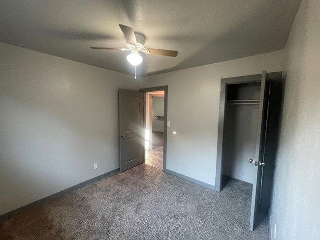 Building Photo - NORMAN HOME AVAILABLE FOR LEASE