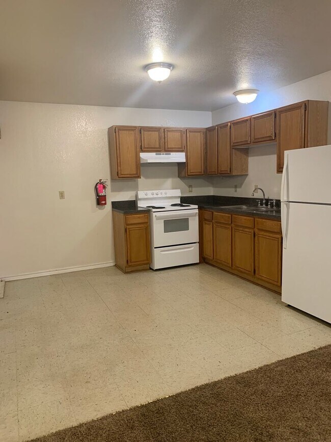 Building Photo - 1110 Williams Ave