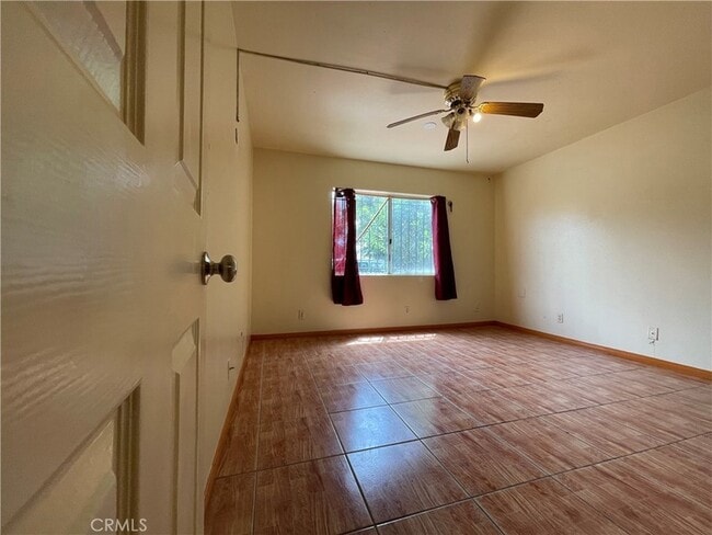 Building Photo - 1349 Walnut Ave
