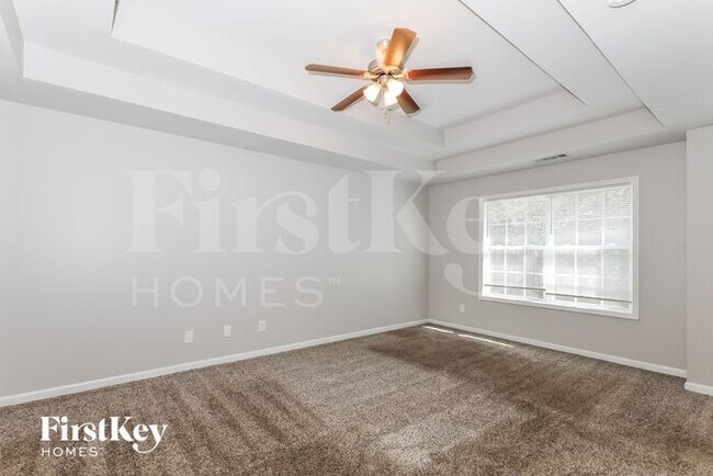 Building Photo - 41 Citadel Dr