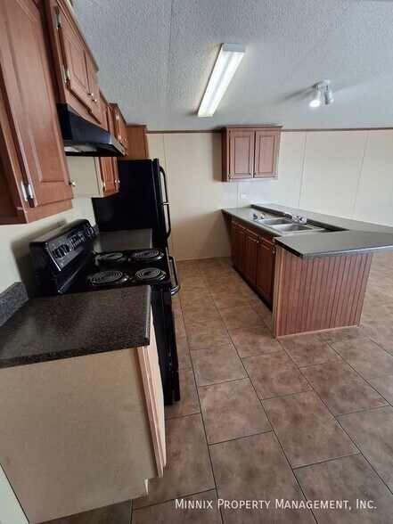 Building Photo - 15701 Element Rd