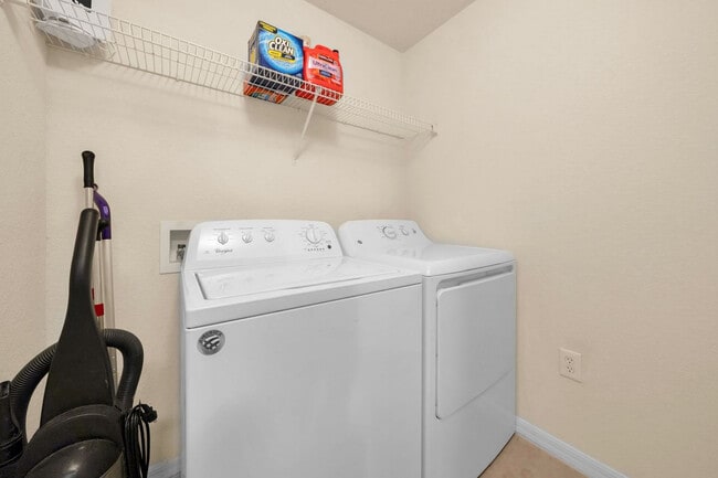 Building Photo - 9781 Magnolia Blossom Dr