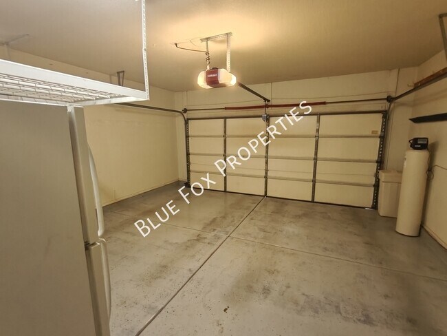 Building Photo - 7485 W Briner Dr