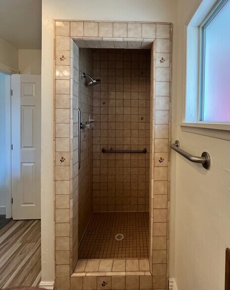 Building Photo - 4963 Burson Way