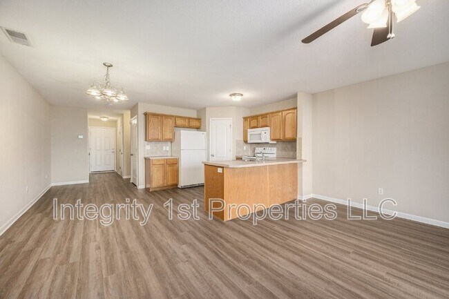 Building Photo - 5930 NW 91st Terrace