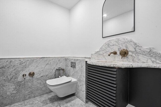 Building Photo - 10391 Boca Woods Ln