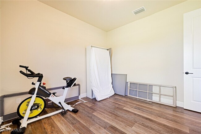 Building Photo - 16630 Willow Point Ct