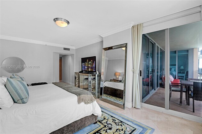 Building Photo - 1500 Ocean Dr