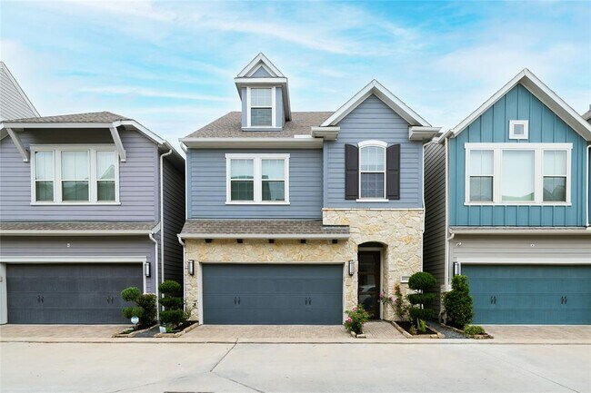 Primary Photo - 10922 Brambling Wood Dr