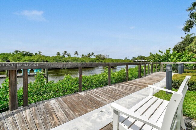 Building Photo - 620 Inlet Waters Cir