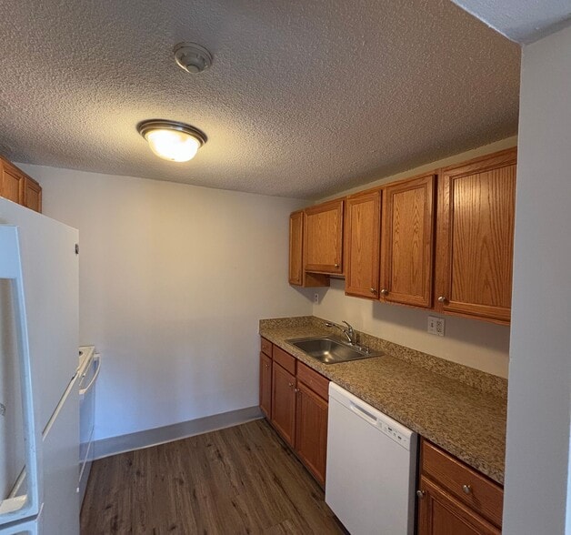 Building Photo - 550 Walnut Street