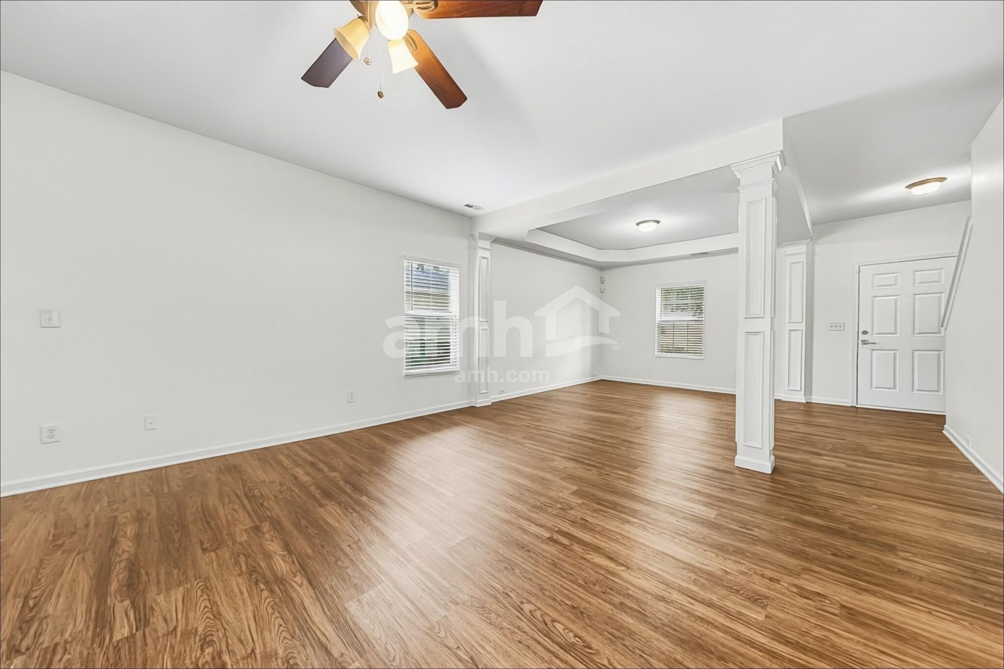 Building Photo - 14716 Castletown House Dr