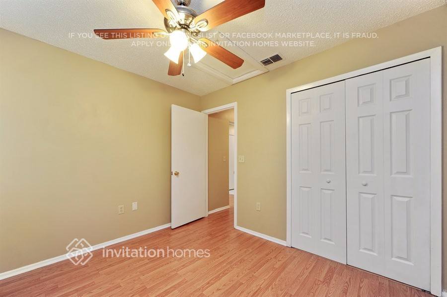 Building Photo - 1325 Periwinkle Ct