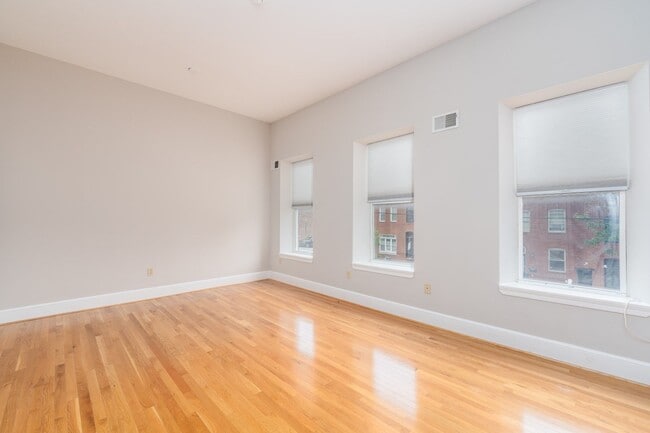 Building Photo - 3418 O'Donnell St