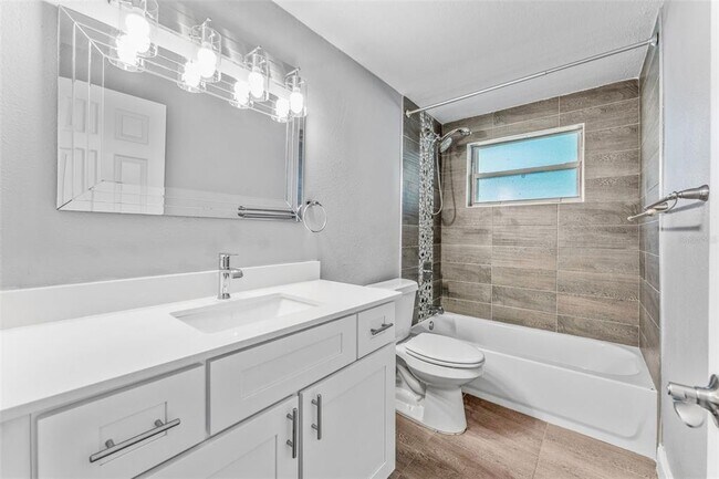 Building Photo - 1415 Coppertree Dr