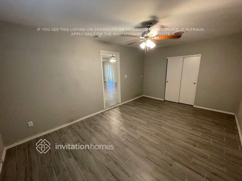 Building Photo - 1810 E Palmcroft Dr