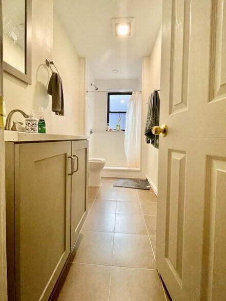 Building Photo - 1283 Commonwealth Ave