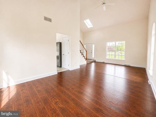Building Photo - 1302 Ponderosa Dr