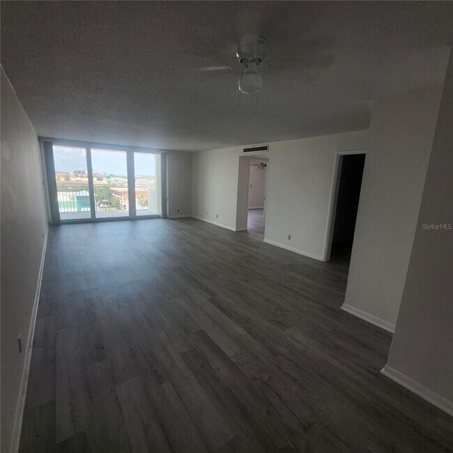 Building Photo - 675 S Gulfview Blvd