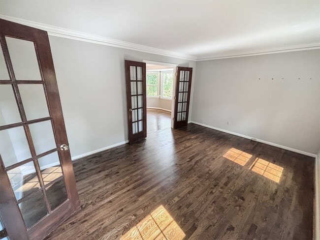 Building Photo - Beautifully Updated 4-Bedroom Home in Top-Rated Walton High District