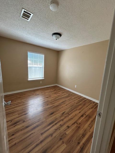 Building Photo - 2625 Weeping Willow Ln