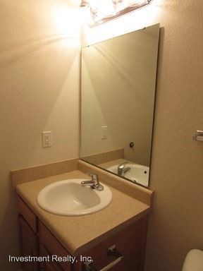 Building Photo - 128 Andrews Dr