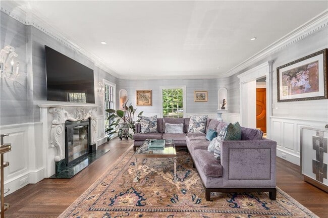 Building Photo - 530 Blackstone Blvd