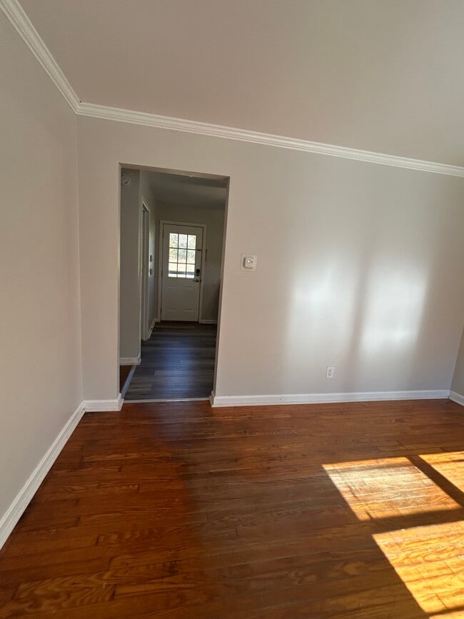 Building Photo - 4090 Old Vincennes Rd