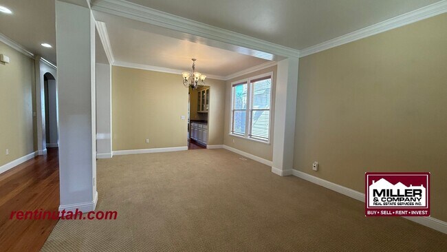 Building Photo - 10234 Eagle Cliff Way