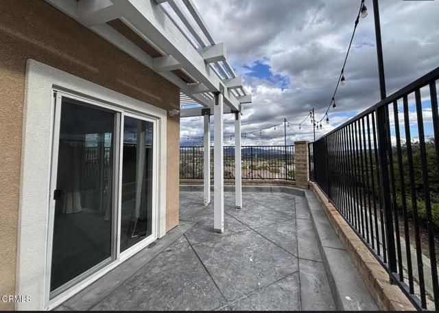 Building Photo - 24098 Via Vista