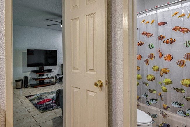 Building Photo - 227 Foster Cir