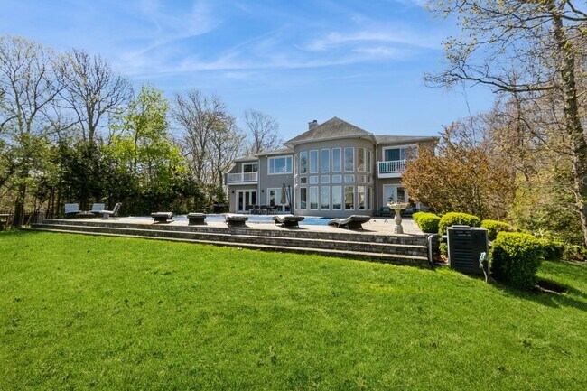 Building Photo - 48 Red Cedar Point Rd