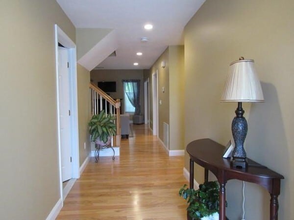 Building Photo - 24 Leanne Way