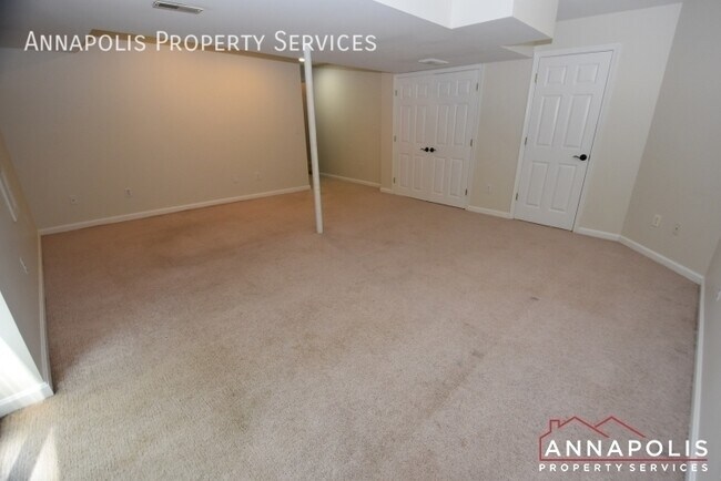 Building Photo - 1291 Circle Dr