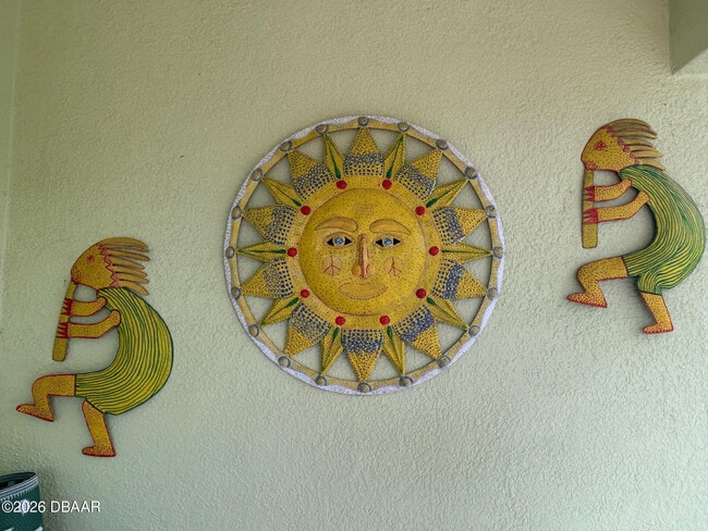 Building Photo - 402 Tiki Ter