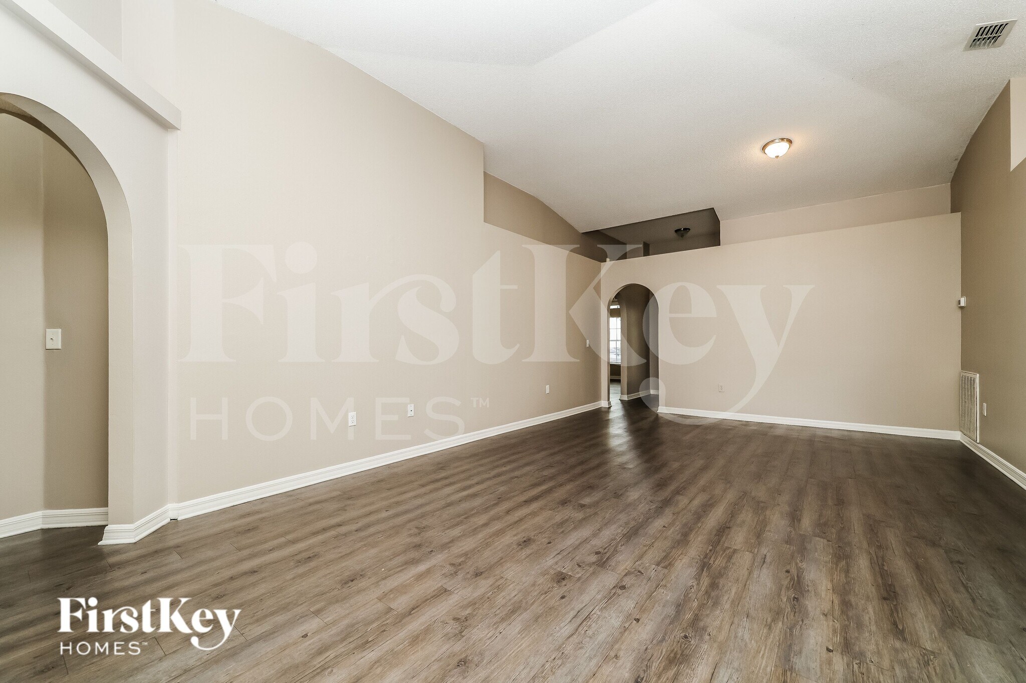 Building Photo - 10409 River Bream Dr