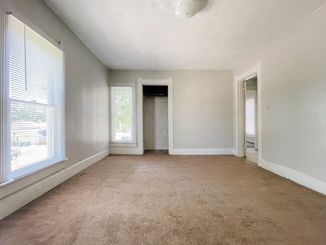 Building Photo - Beautiful Home in Richmond!