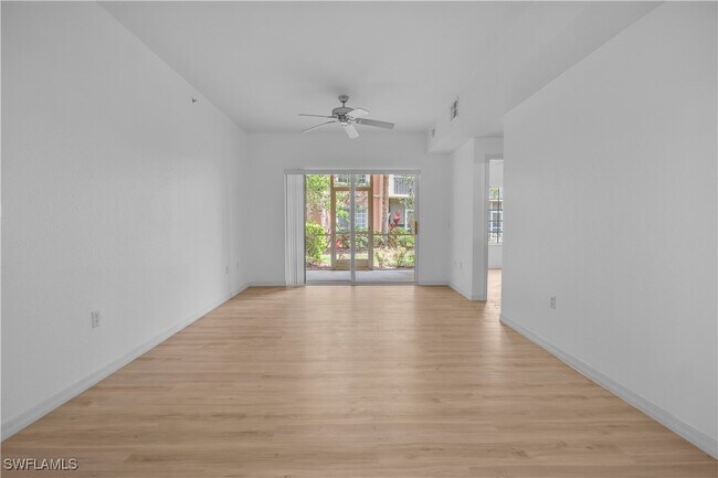 Building Photo - 20321 Estero Gardens Cir