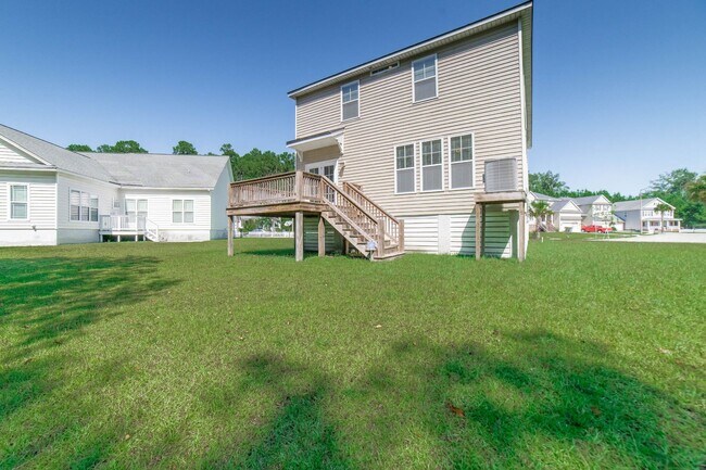 Building Photo - Available Now! ?? ?? ??!