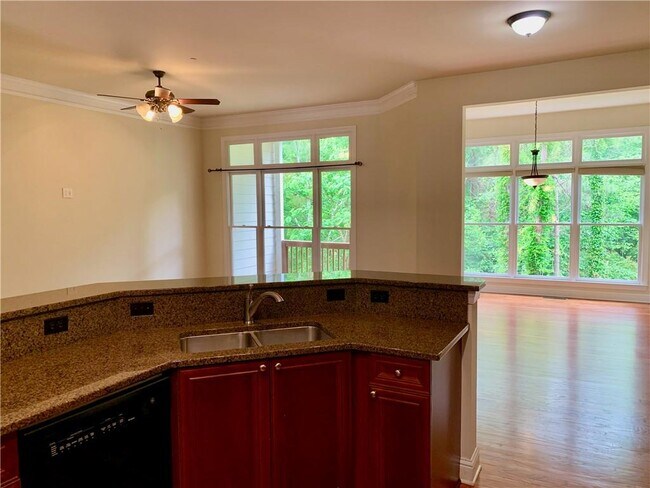 Building Photo - 1303 Creekside Pl SE