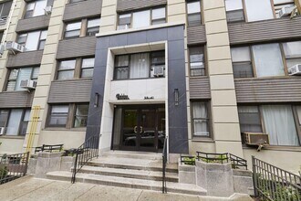 Building Photo - 98-41 64th Rd