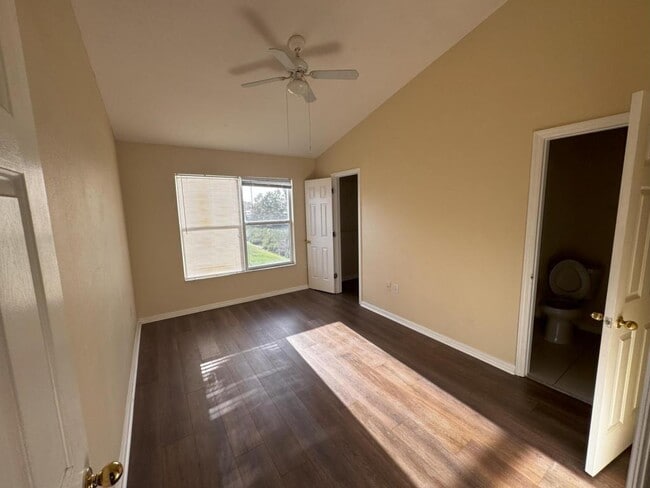 Building Photo - 13903 Abbey Ln