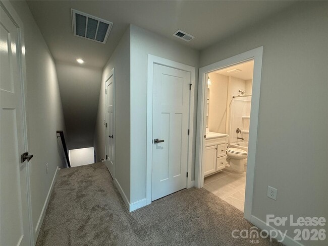 Building Photo - 158 Jameson Pk Dr