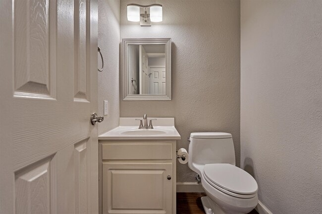 Building Photo - 170 N Dreamweaver Cir