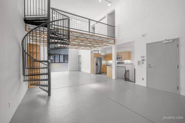 Building Photo - 615 Tennessee St