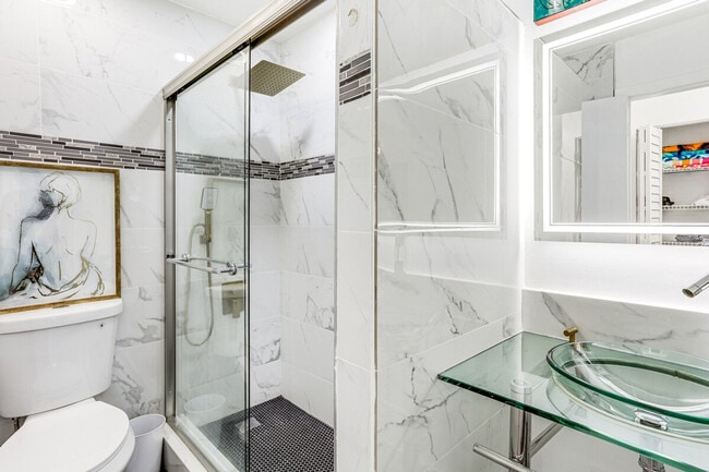 Building Photo - 4225 N Hwy A1A