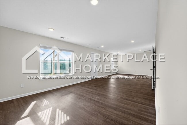 Building Photo - 1675 Pebblestone Ct
