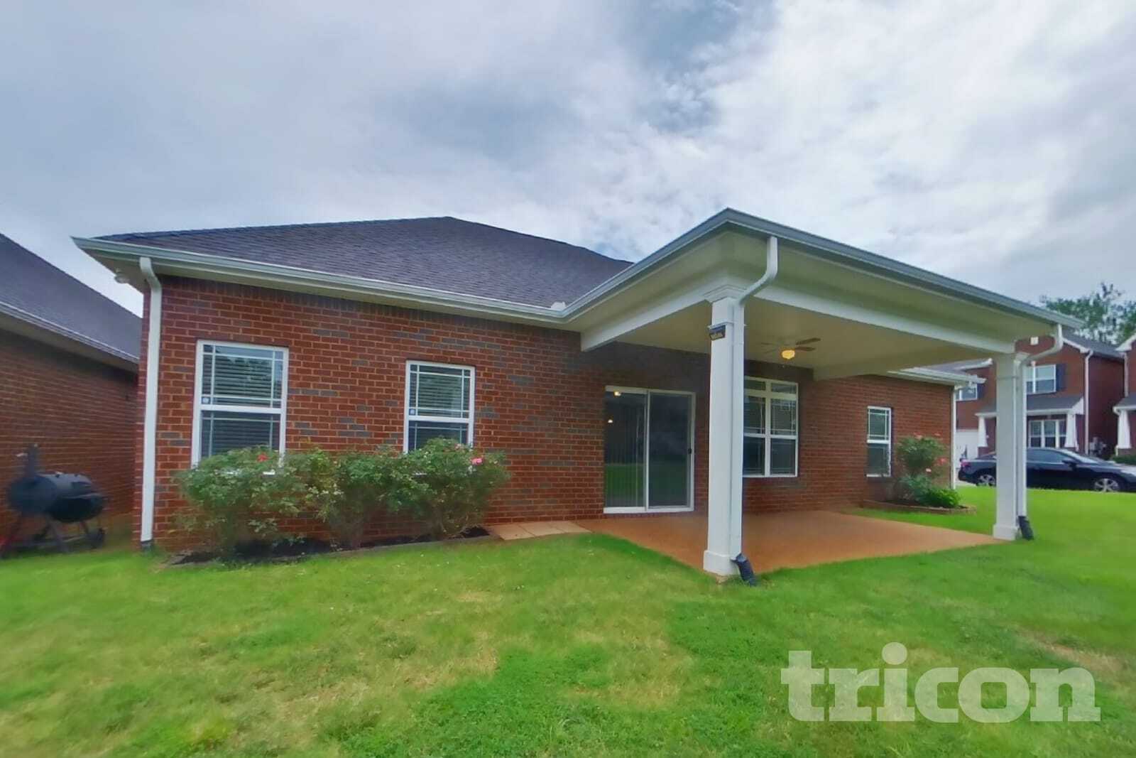 Building Photo - 110 Cottage Trce