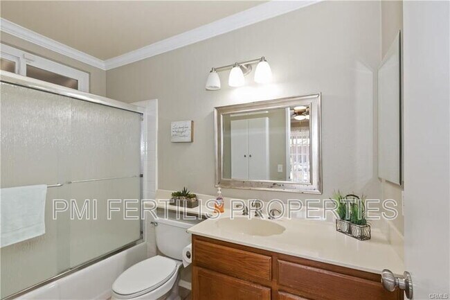 Building Photo - 7175 Summerfield Pl