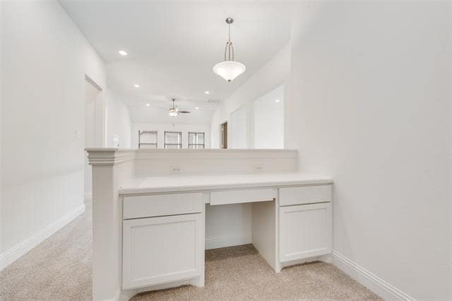 Building Photo - 409 Cottontail Ln